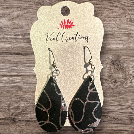 Black & Silver Swirl Metallic Small Teardrop Leather Earrings