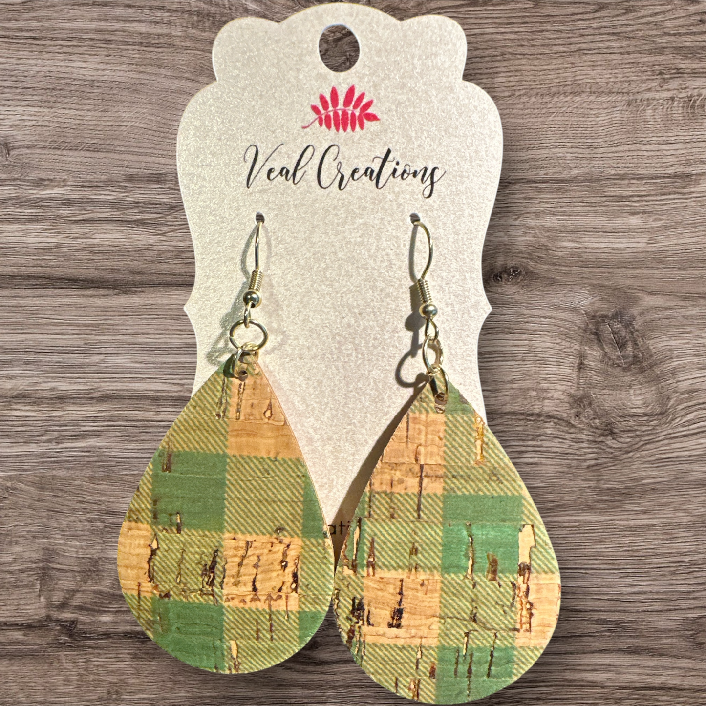 Stylish Green Plaid Cork Earrings – Trendy, Lightweight, and Unique Fashion Accessory